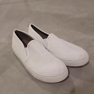Steve madden white slip on shoes size 8